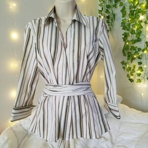 Stretch she scool button up blouse